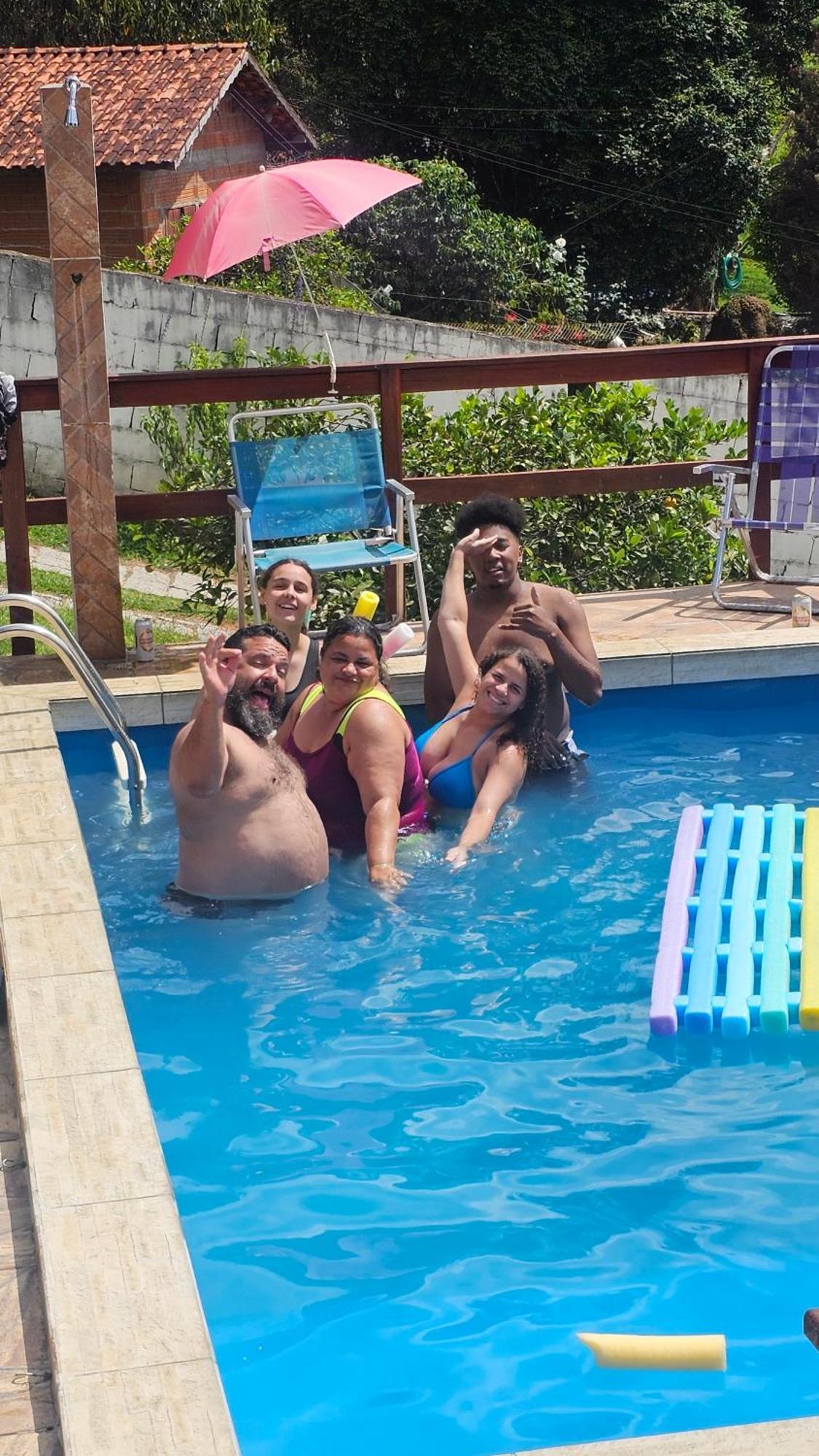 Hostel Yellow House Mg 이타몬테 외부 사진